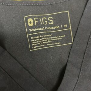 Navy blue women’s figs, scrub set.  M